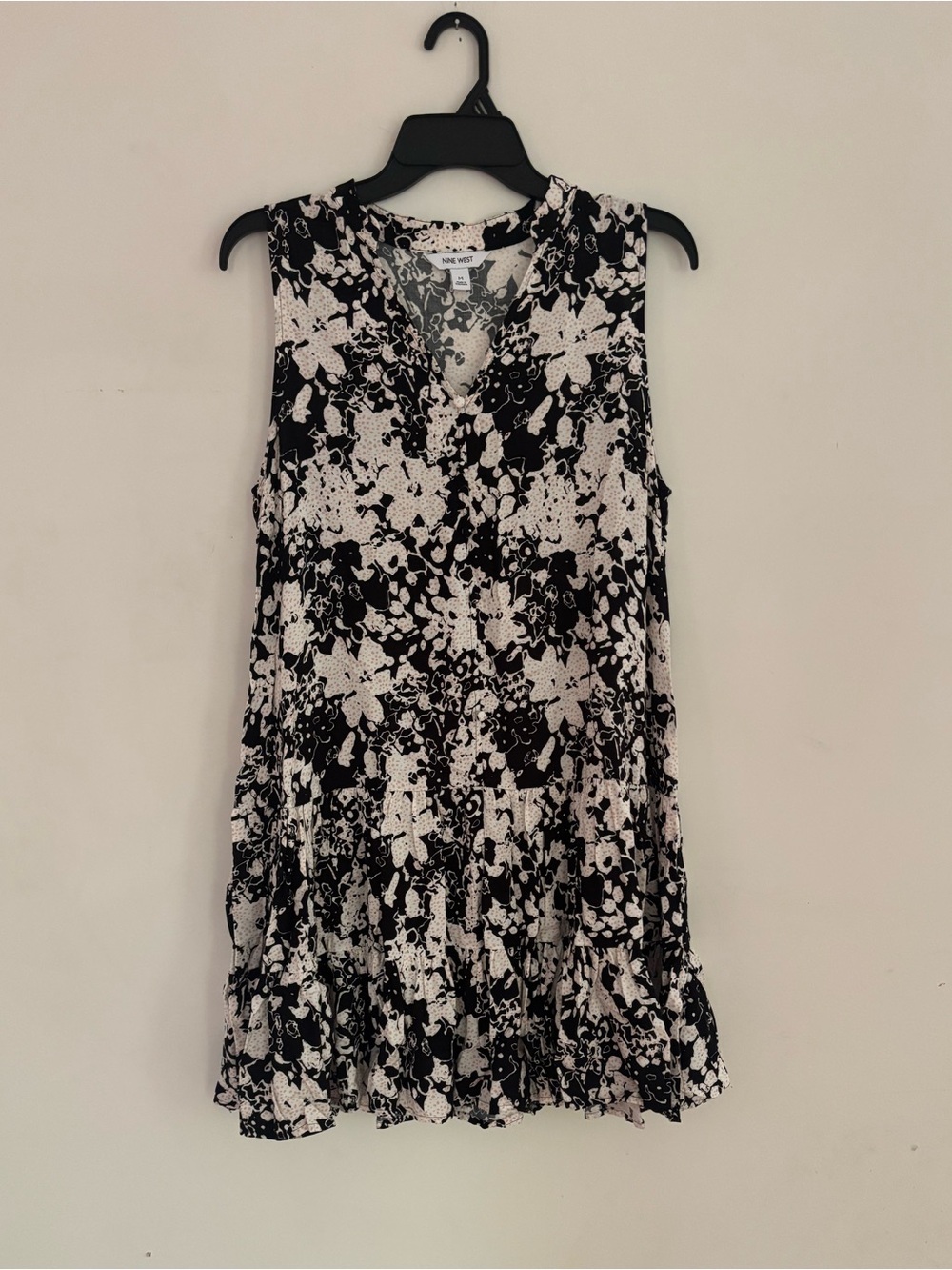 Nine West Floral Tiered Sleeveless Dress Medium